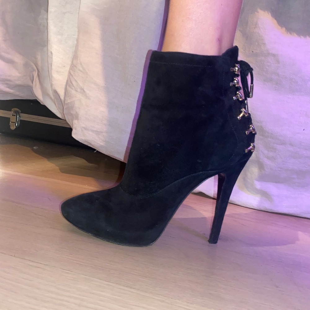Marciano booties
